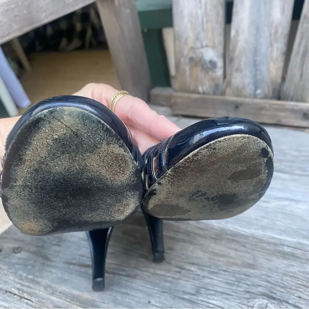 Chanel Chaus Ouvertes Noir Black Patent Heels Size 36 in navy